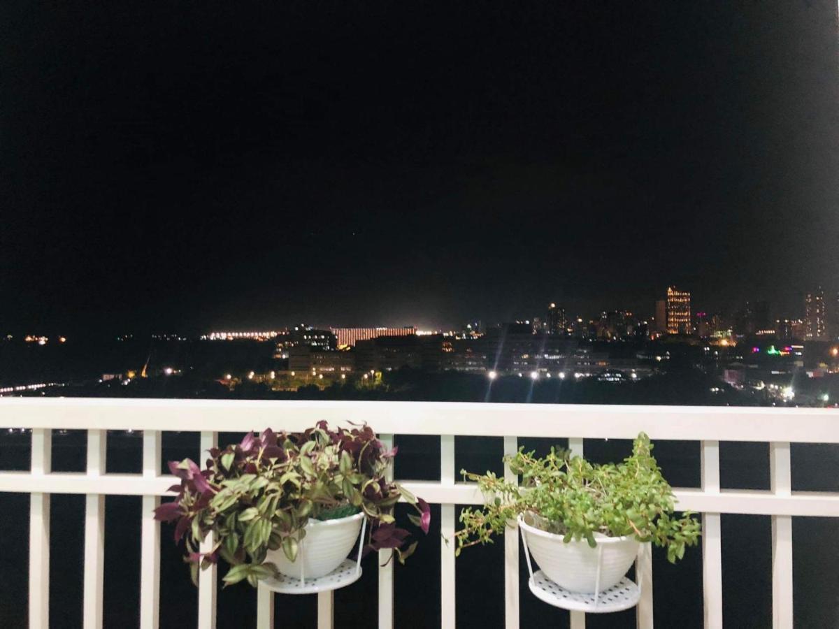 مانيلا Ebony'S Place At Shore Residences المظهر الخارجي الصورة